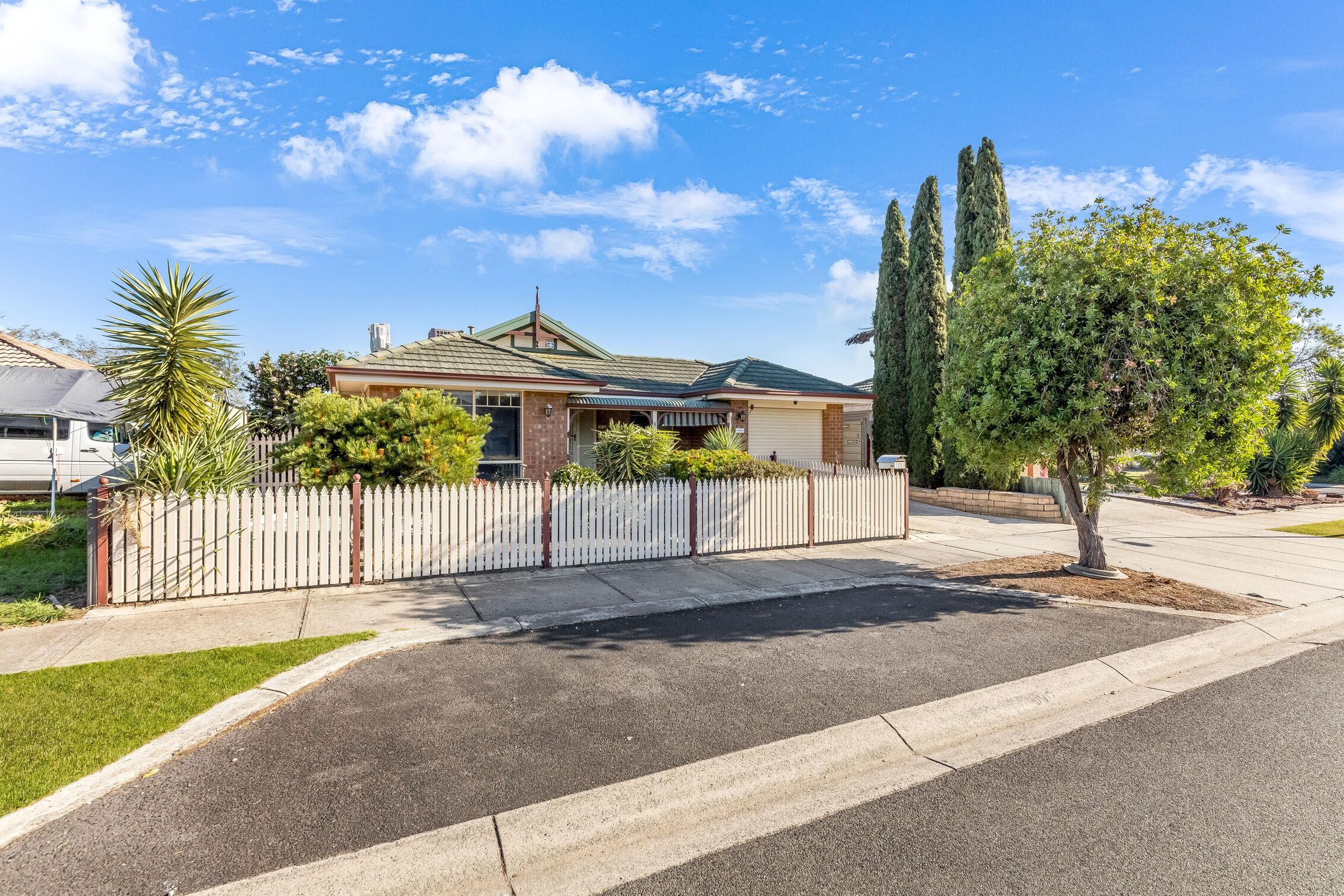 narre warren front facade